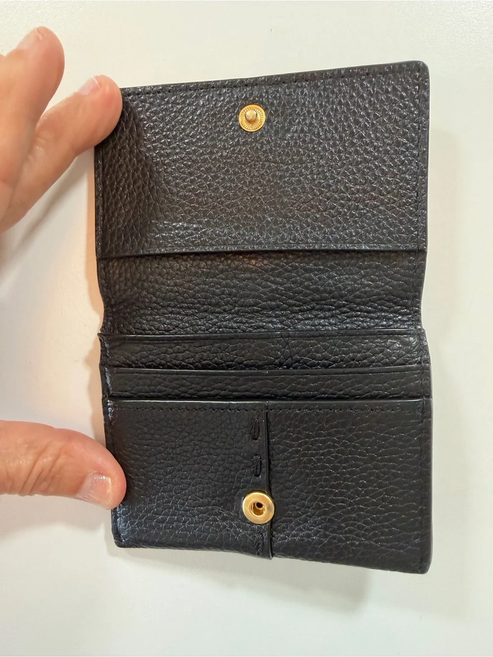 Tory Burch McGraw Bombe Black Pebbled Leather Compact Wallet